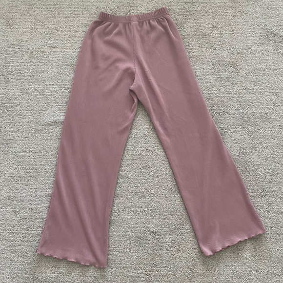 Women’s Pink Dusty Rose Pants Coquette Minimalist Athleisure Baggy Lightweight - Picture 3 of 4